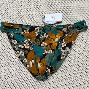 NWT Volcom Nothing Bud Love Women’s Hipster Swim Bottoms - Size Medium